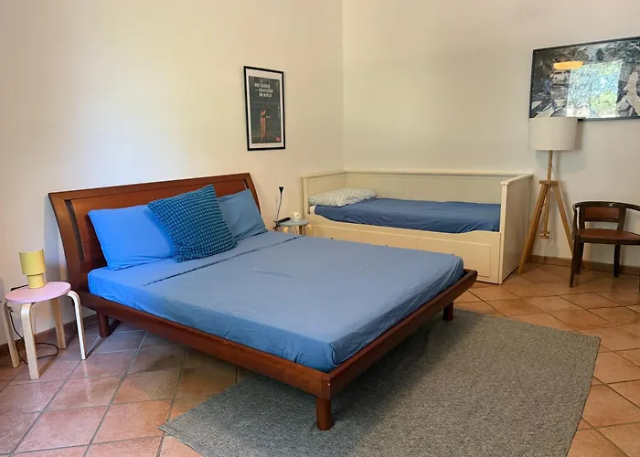 לינה וארוחת בוקר Teseo רג'ו אמיליה